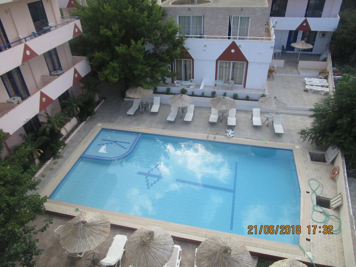 Saint Konstantin Beach Apartments Stegna Zewnętrze zdjęcie